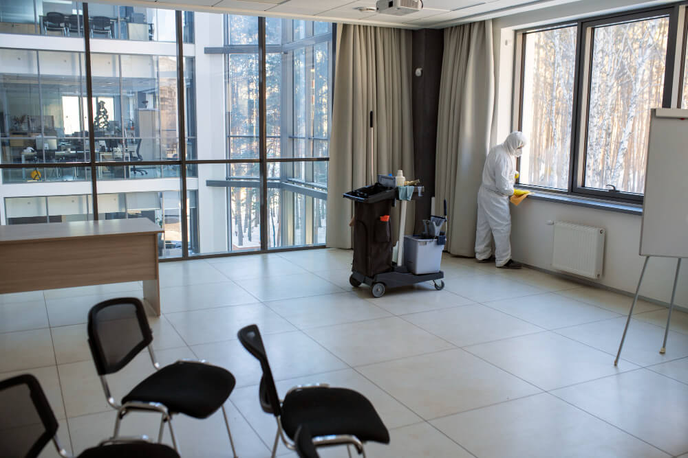 why-office-cleaning-is-critical-in-open-plan-workspaces